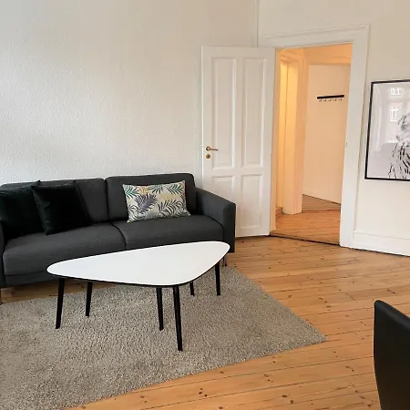 Lovely And Homey 2-bedroom In Charming Osterbro